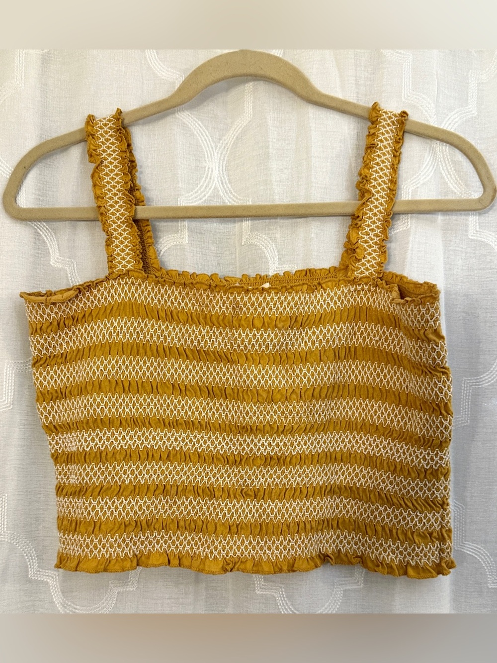 Aeropostale Smocked Crop Tank | Mustard Yellow Textured Top Size Large